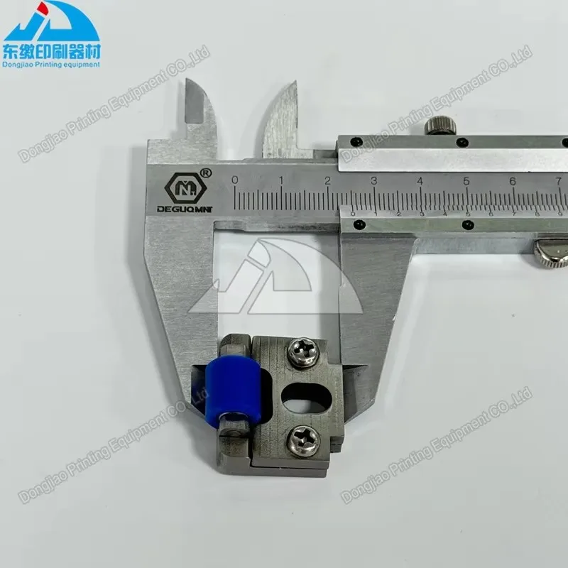 1 قطعة القابض لقطع غيار ماكينات الطباعة Mitsubishi D3000 3F وسادة القابض