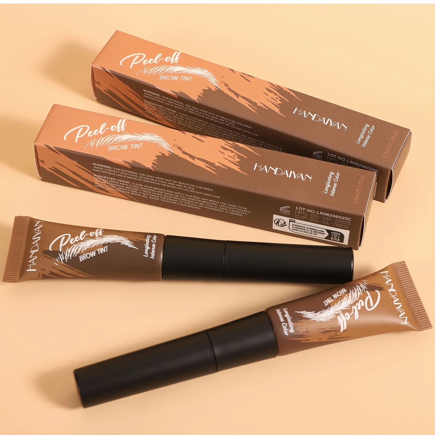 Teinte pour sourcils 5 couleurs "Brow Lock" |   Imperméable et résistant aux déchirures |   Formule de crème longue durée |   Traits naturels semblables à des cheveux