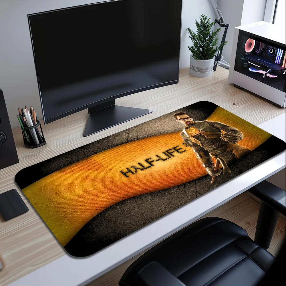 Game H-Half Life 2 Mouse Pad Large Desk Mat Keyboard Ergonomic Office Rubber PC Non-slip Anti-fray Home Custom