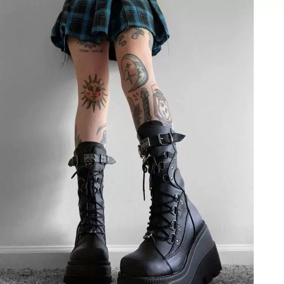 

2026 Spring Gothic Punk Calf Boots Women's 9.5cm Thick Soled Biker Rider Boots Y2K Dark Gothic Matte Punk Style Mid Calf Boots