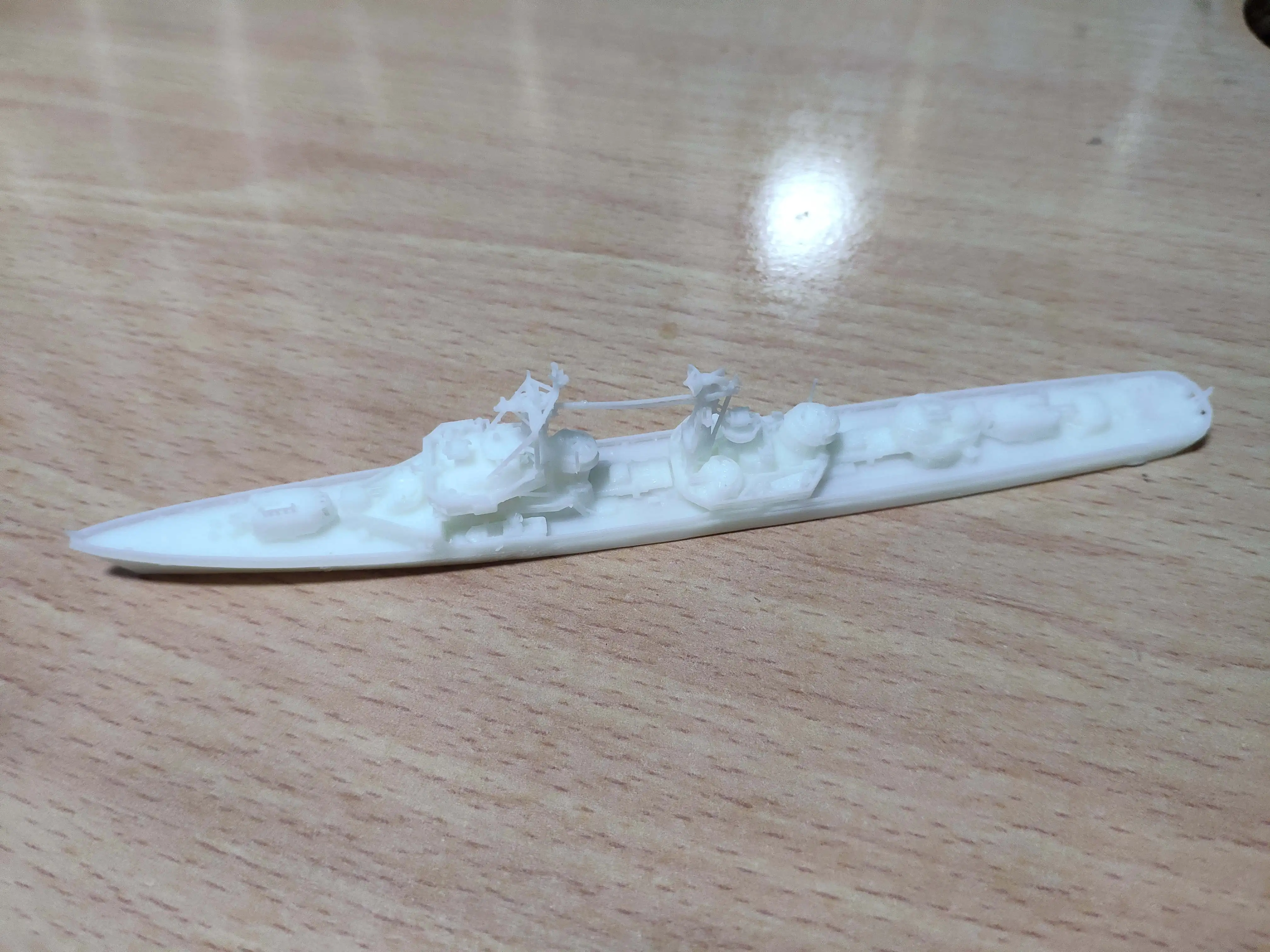 Soviet 1/700 Russian Kotlin-class Destroyer 56 Destroyer Model Resin White Model Toy Model Self-made Transformation Hand-made