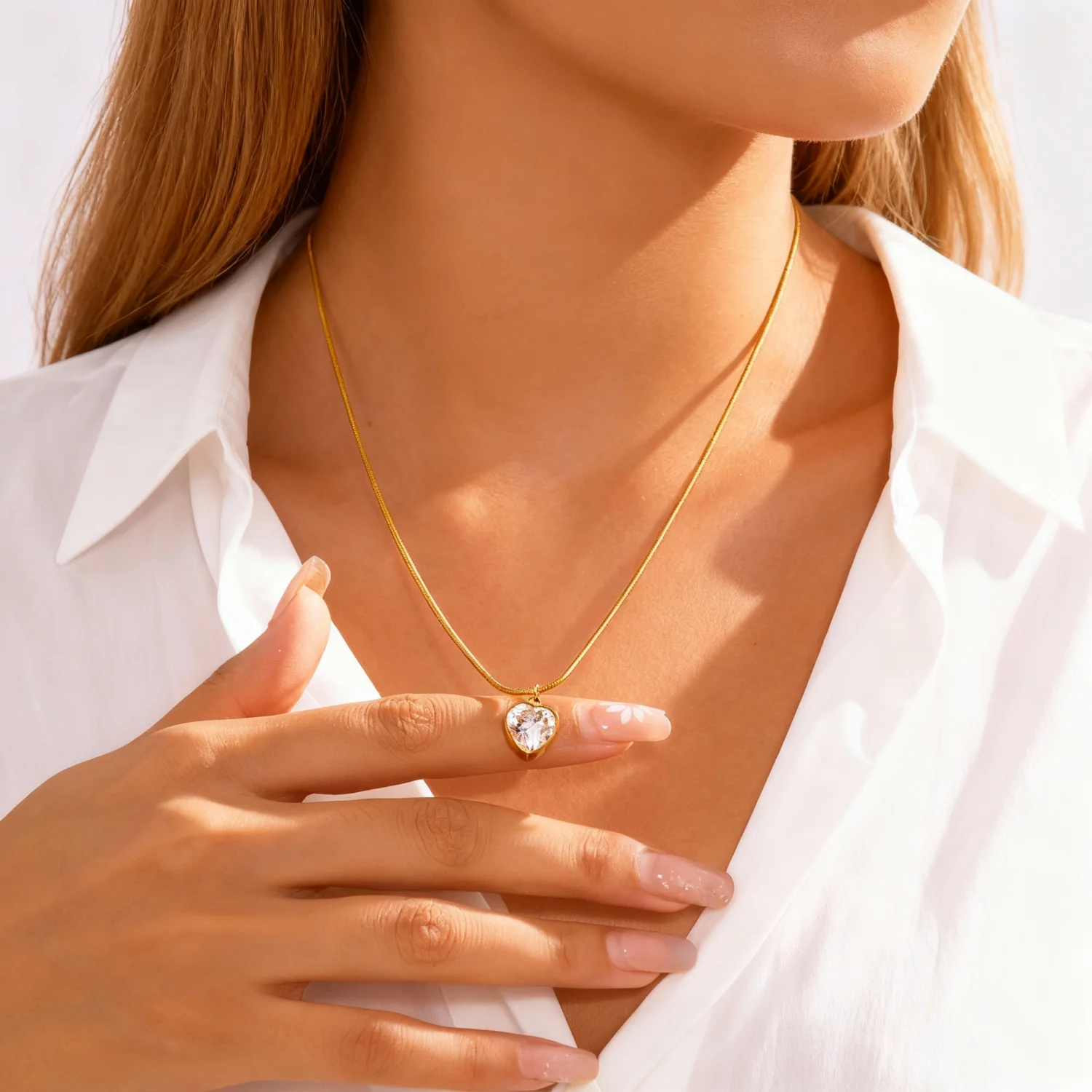 

Romantic Heart Zircon Drop Necklace for Women Simple Rhinestone Stainless Steel Necklace Girls Party Jewelry Accessory