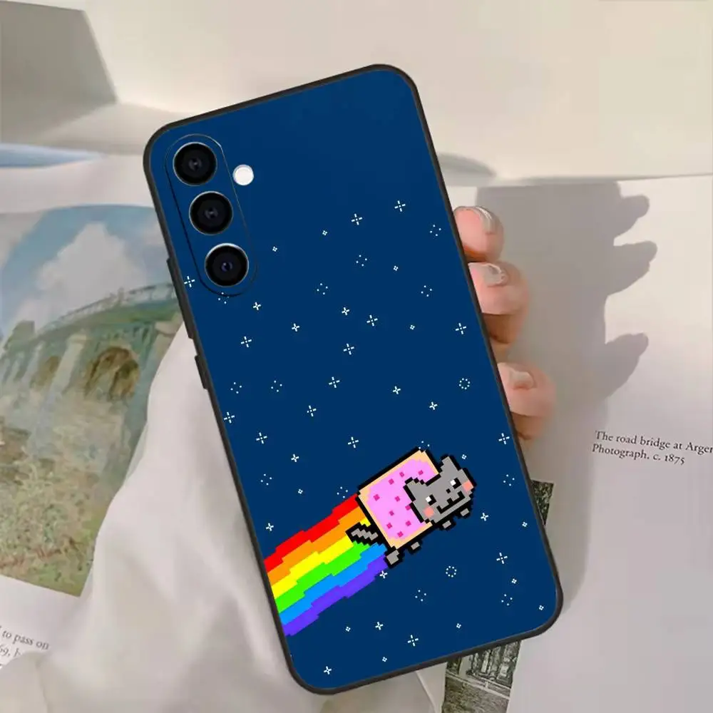 حافظة هاتف لطيفة N-Nyan C-Cat لهاتف سامسونج جالاكسي A20,21s,22,31,32,52,53,72,73,80,91 غلاف أسود ناعم