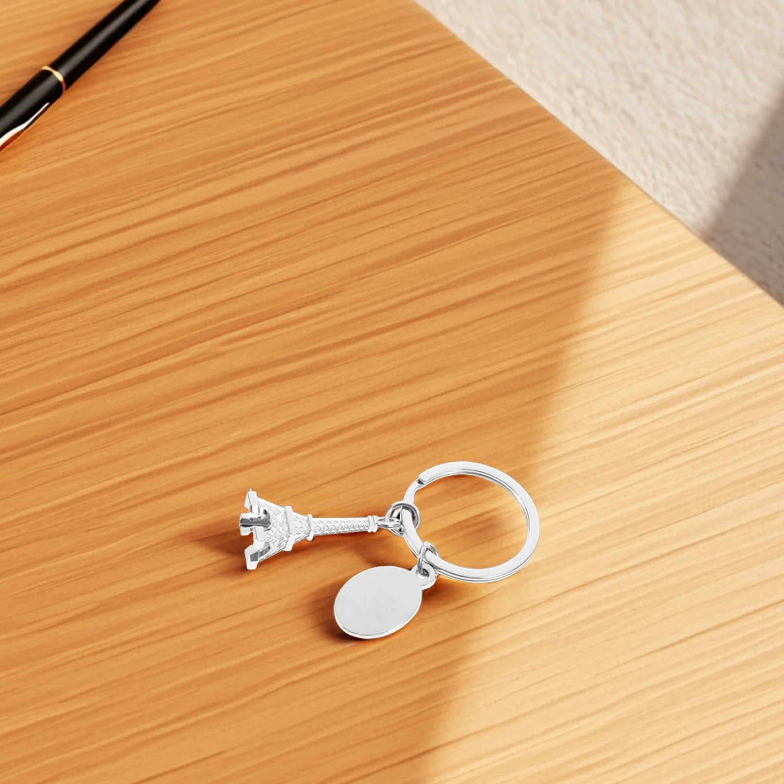 

6Pcs Eiffel Tower Keychains French Souvenirs Bag Ornaments Handbag Charms Purse Accessories Decorative Pendant