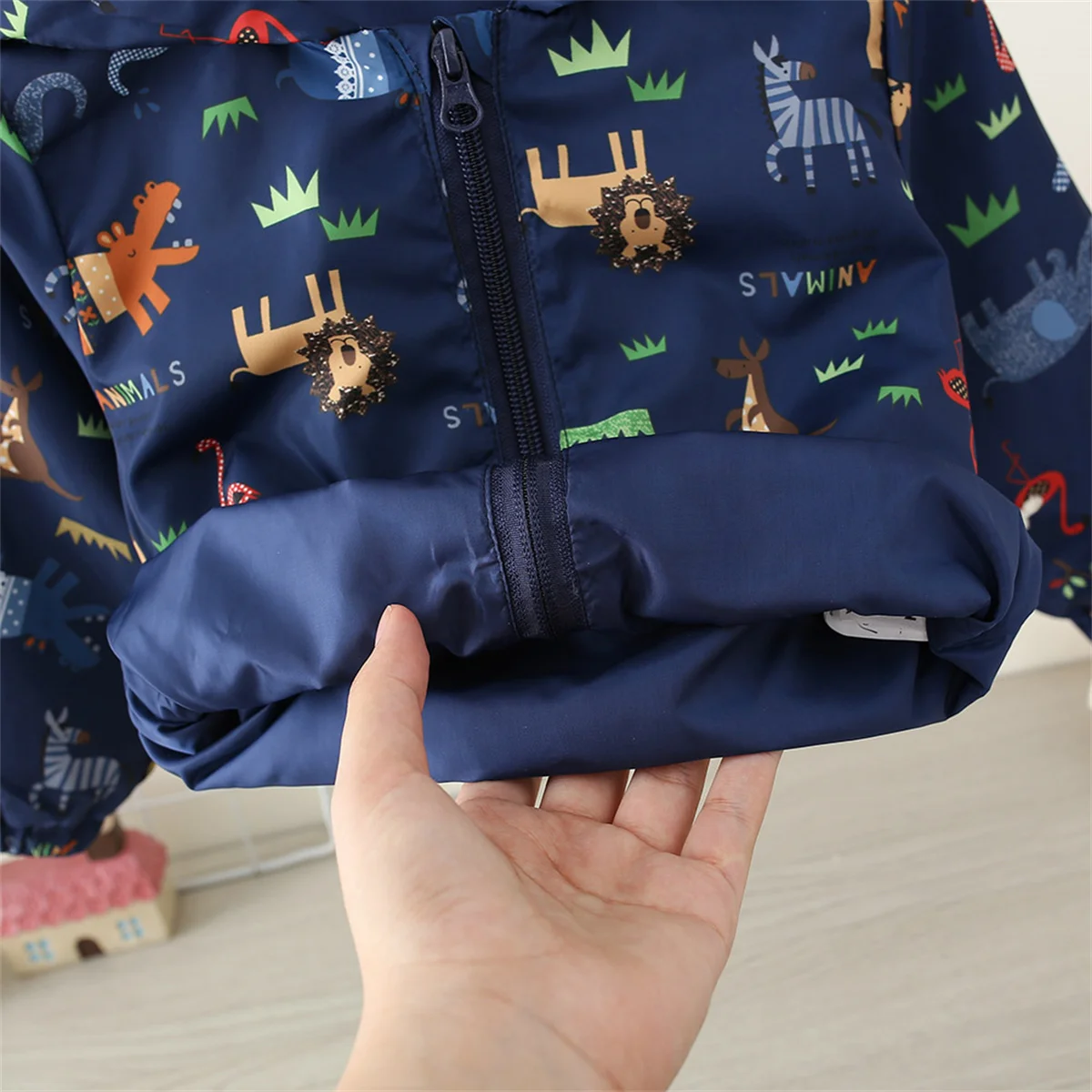 Baby Coat Spring And Autumn Boys\' Hooded Zipper Jacket Children\'S Cartoon Print Windproof Casual Sports Top