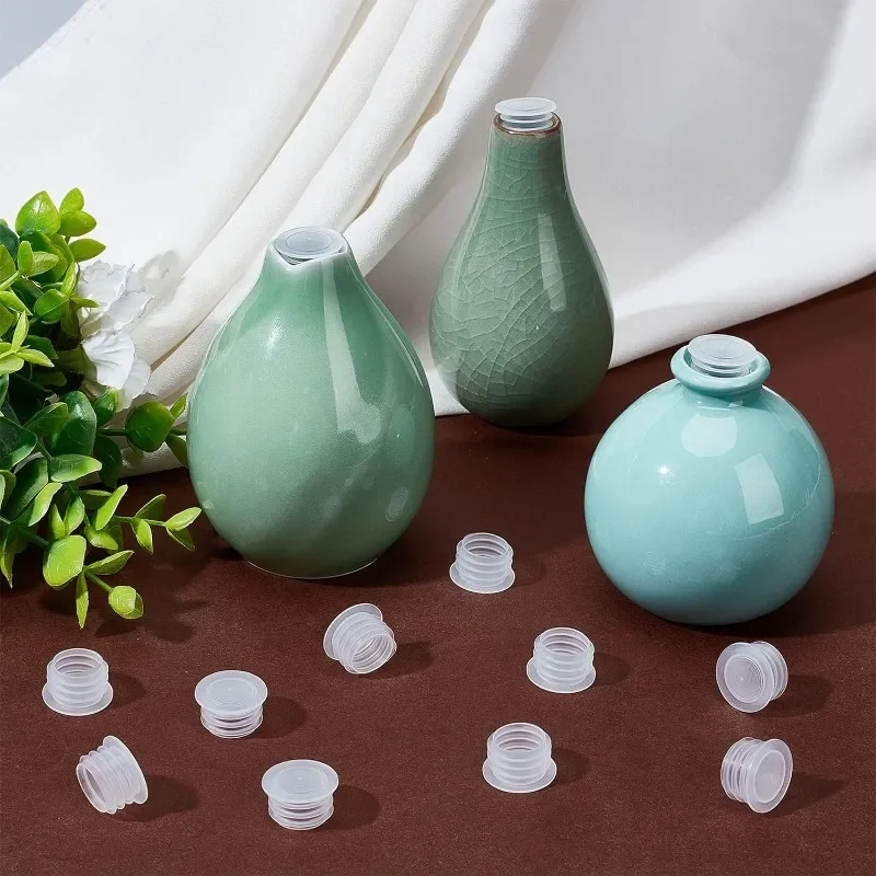 25PCS Salt and Pepper Shaker Stoppers Plastic Salt Shaker Plug Stopper 1/2 Inch Replacement Plug Bottle Caps Reusable Clear