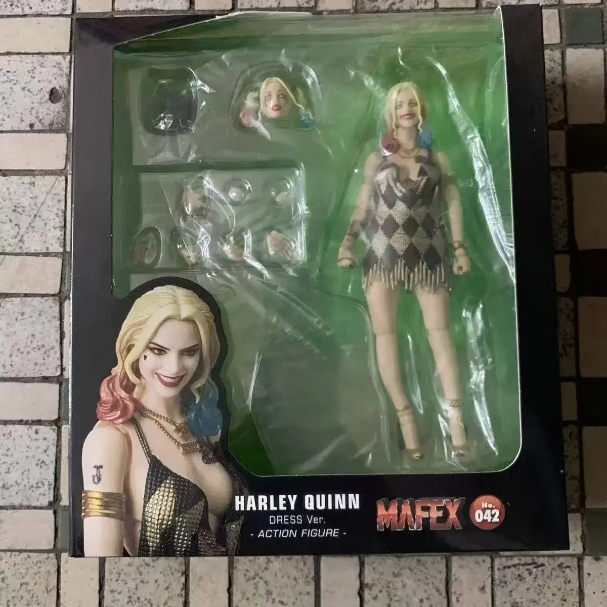 

New 16cm Anime Harley Quinn Joint mobility Action Figure PVC Model Toys Doll statue Desk Decor Collectible Gifts boxed