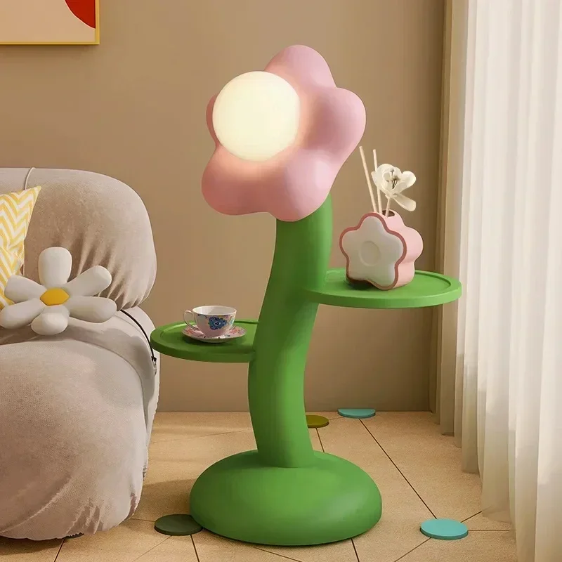 Lámpara De pie De flores estéticas, mesita De noche De lujo, diseño moderno, lámpara moderna creativa, artesanía, adorno nórdico, Lampara De Pie, decoración del hogar