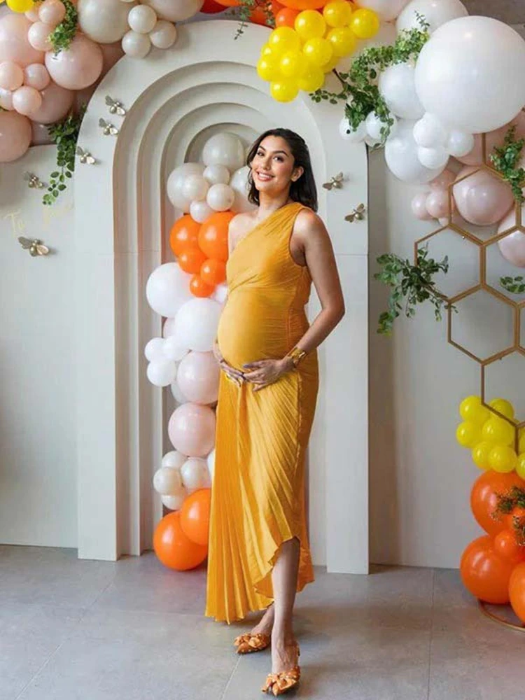 Yellow Off-Shoulder Pregnancy Photoshoot Gown Maternity Photography Pleated Dress Elegant Maternity Photo Shoot Outfit
