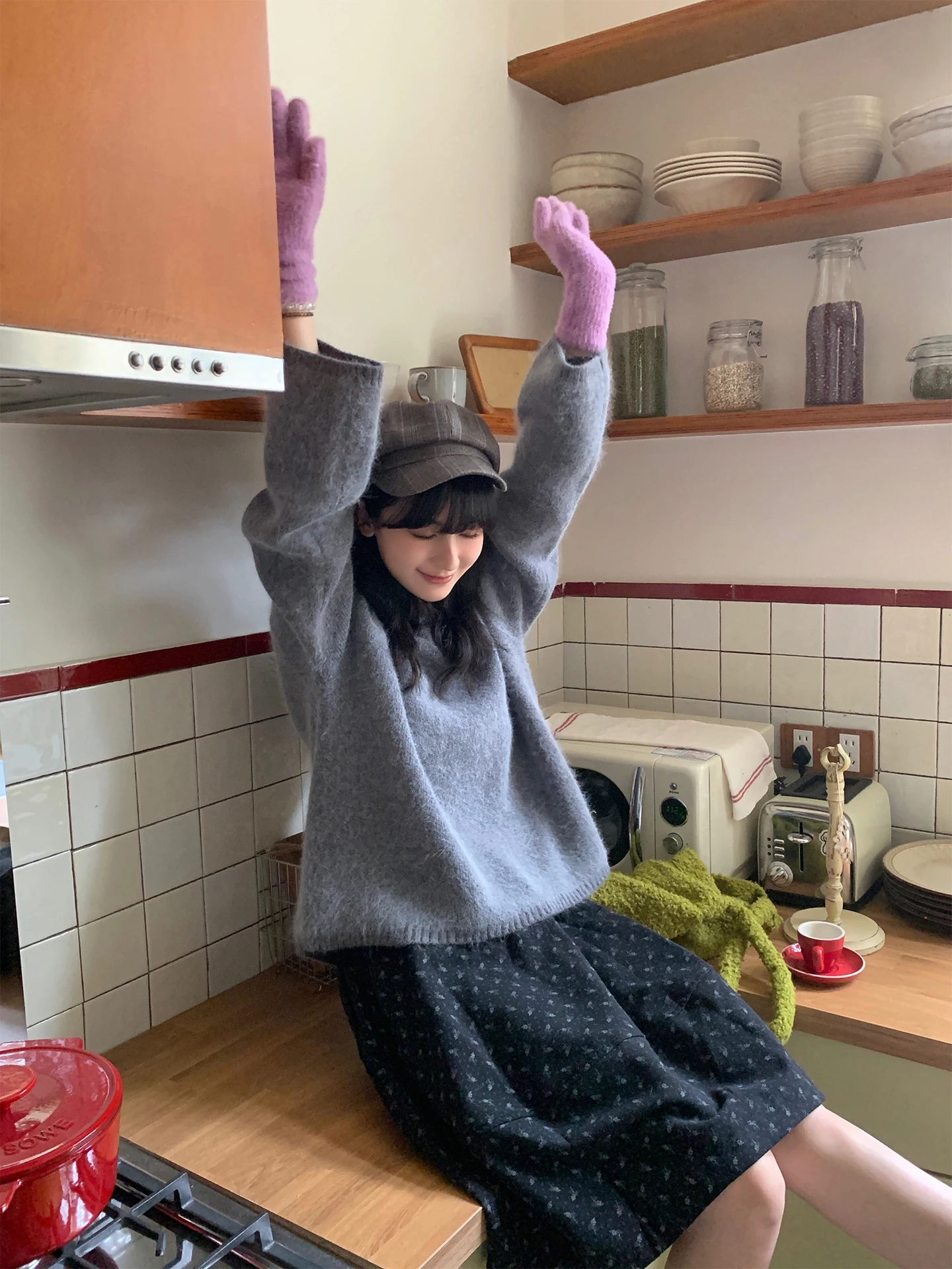 

Casual Pure Cotton Floral Print ort Umbrella Skirt Women's High Waist Warmth Emitting Bla And Brown Color f-length Skirt