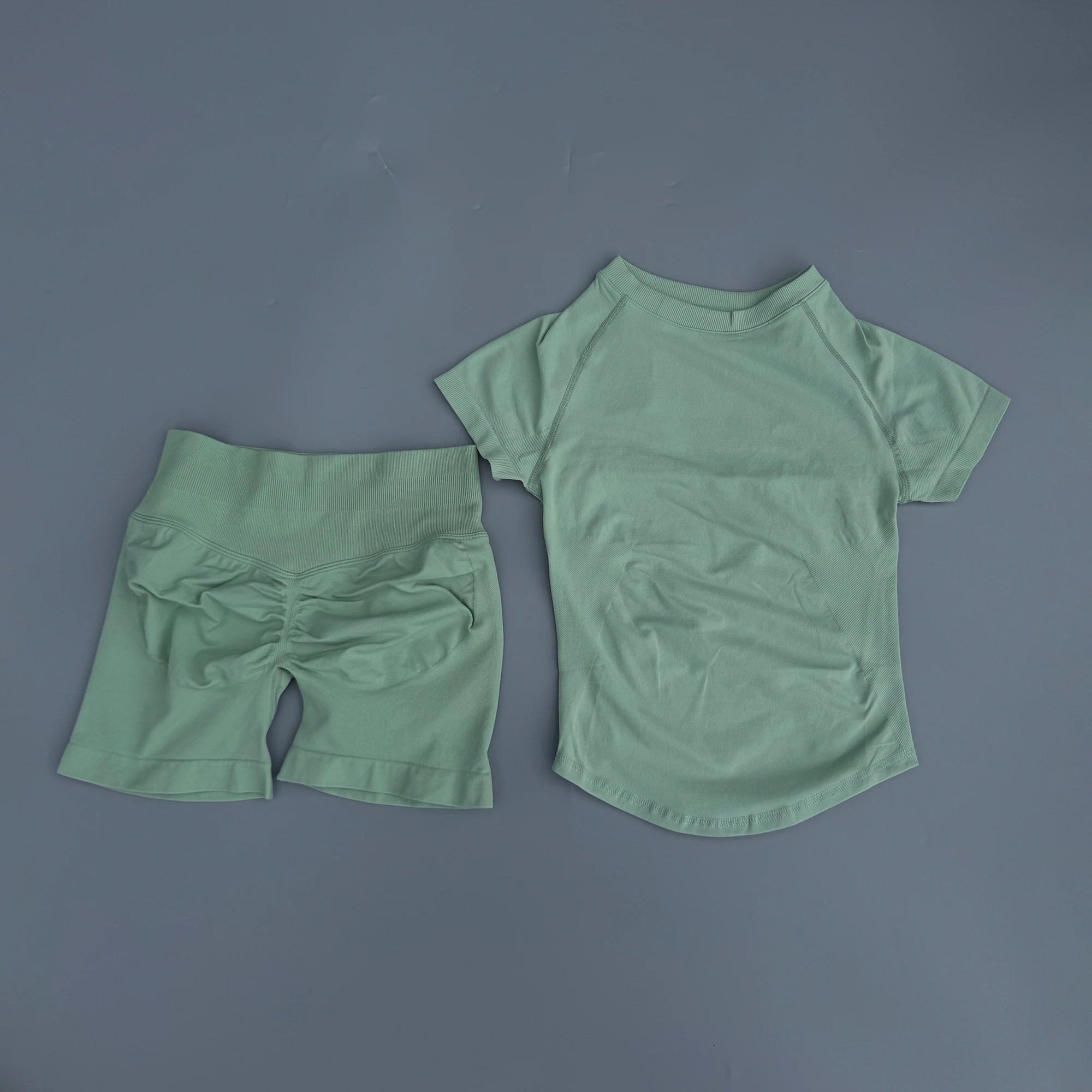 15 Palm Green