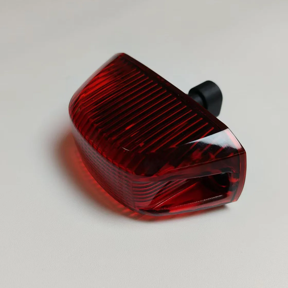 Fit for 2014-2019 Ram ProMaster 2500 1500 3500 Rear Roof Red Marker Light  68169776AD