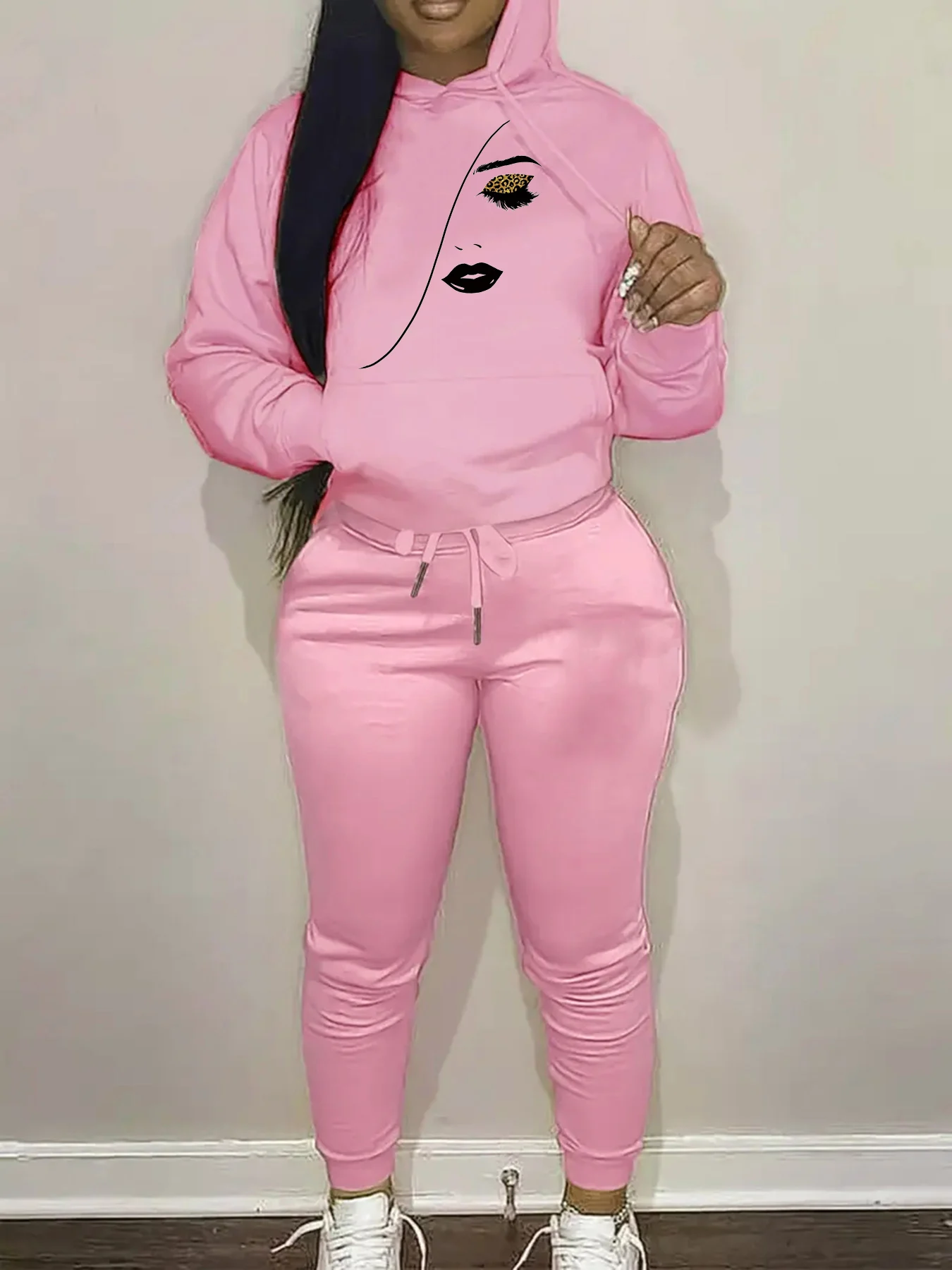 Conjunto de sudadera con capucha gruesa y cálida con estampado de ojos y pestañas informales a la moda para otoño e invierno para mujer + conjunto de pantalones deportivos