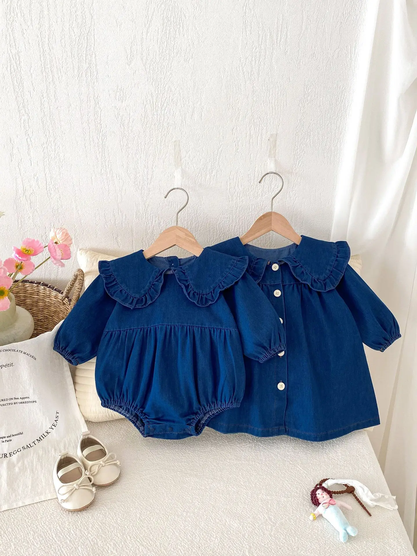 2025 Fashion Spring Autumn Children Clothes Baby Girls Cotton Peter Pan Collar Long Sleeve Denim Bodysuits Toddler Kids Rompers