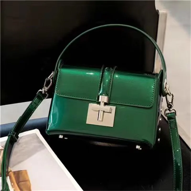 2024 genuine leather women\'s bag, shiny leather handbag, fashionable and stylish, small square leather bag, single shoulder cros