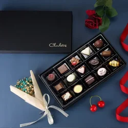 1PC 6/12/18 Holes Chocolate Boxes Packaging Valentine's Day Christmas Birthday Candy Gift Box Wedding Gifts for Guests Paper Box