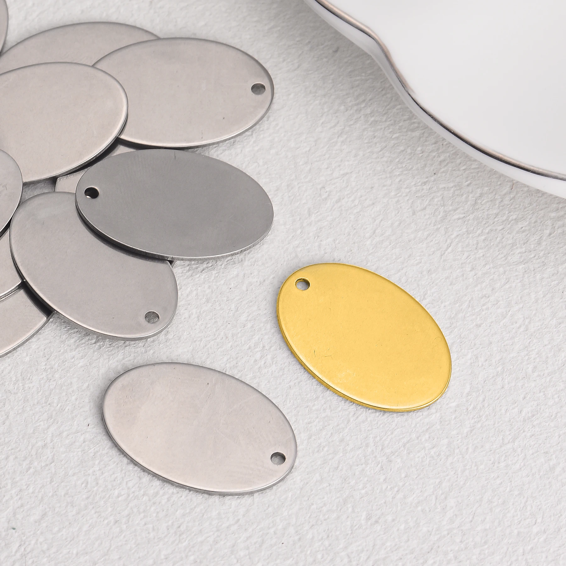 50pcs Personalized Custom Stainless Steel Oval Shape Engraved Tags logo text photo Charms Pendant DIY Making Jewelry Accessories