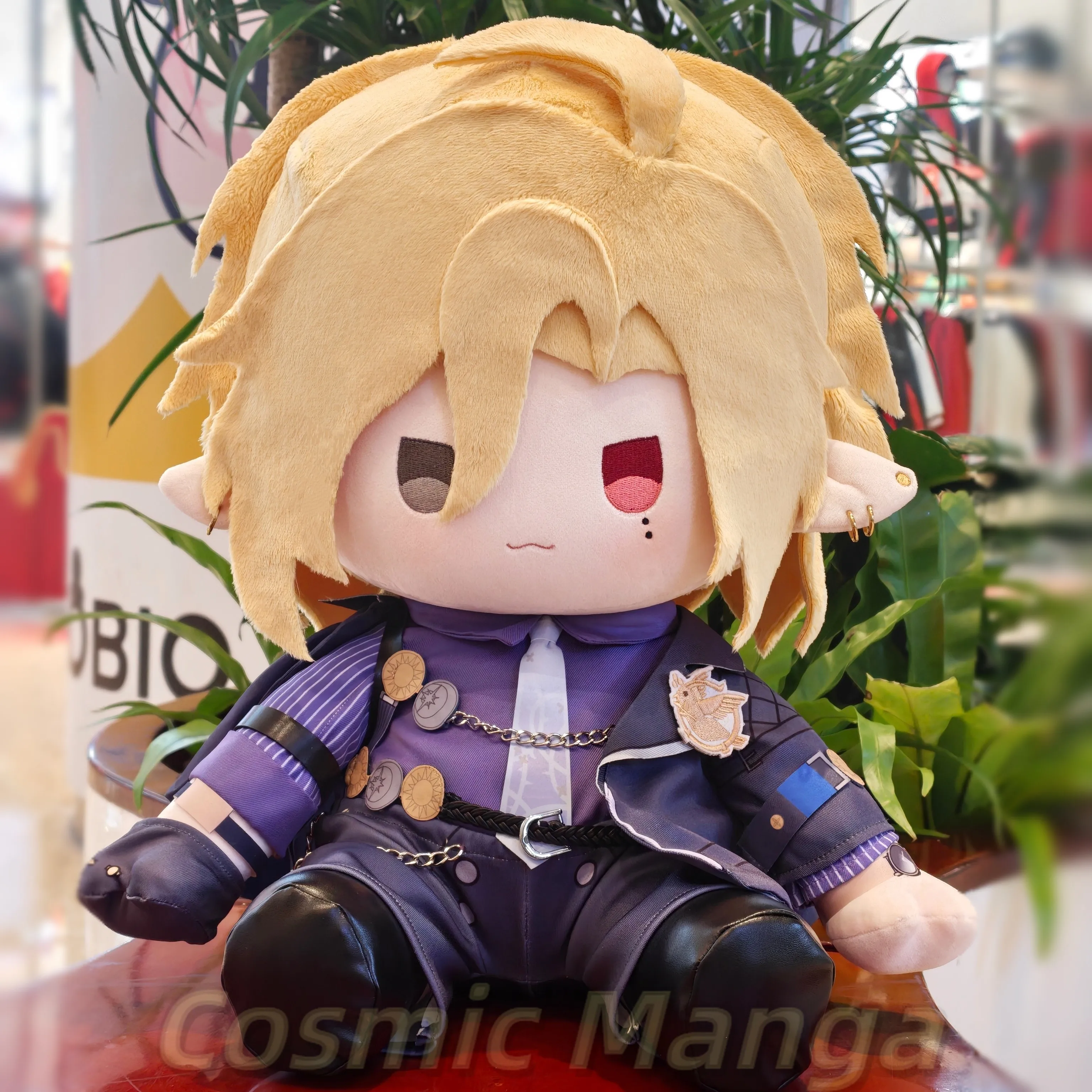 

40cm Game Zenless Zone Zero Hugo Vlad Series Sitting Posture Cartoon Figure Idol Dress Up Plushie Pillow Gift Lie on Your Pillow