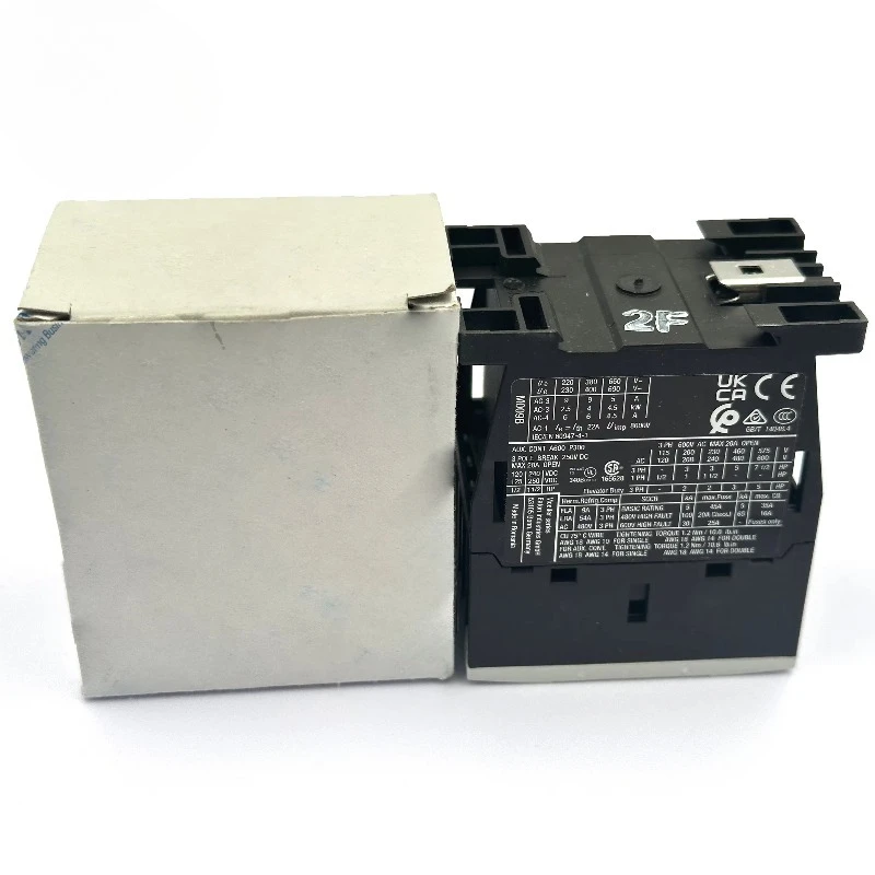 

New Original PLC Industrial Controller Servo Motor Module DILM9-10