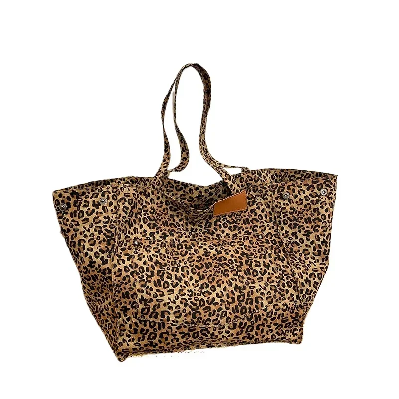 Canvas Large Capacity 2025 Hot Selling Tote Bag Leopard Print Zipper Trendy Fashion Handbag Soft Versatile Popular Shoulder Bag