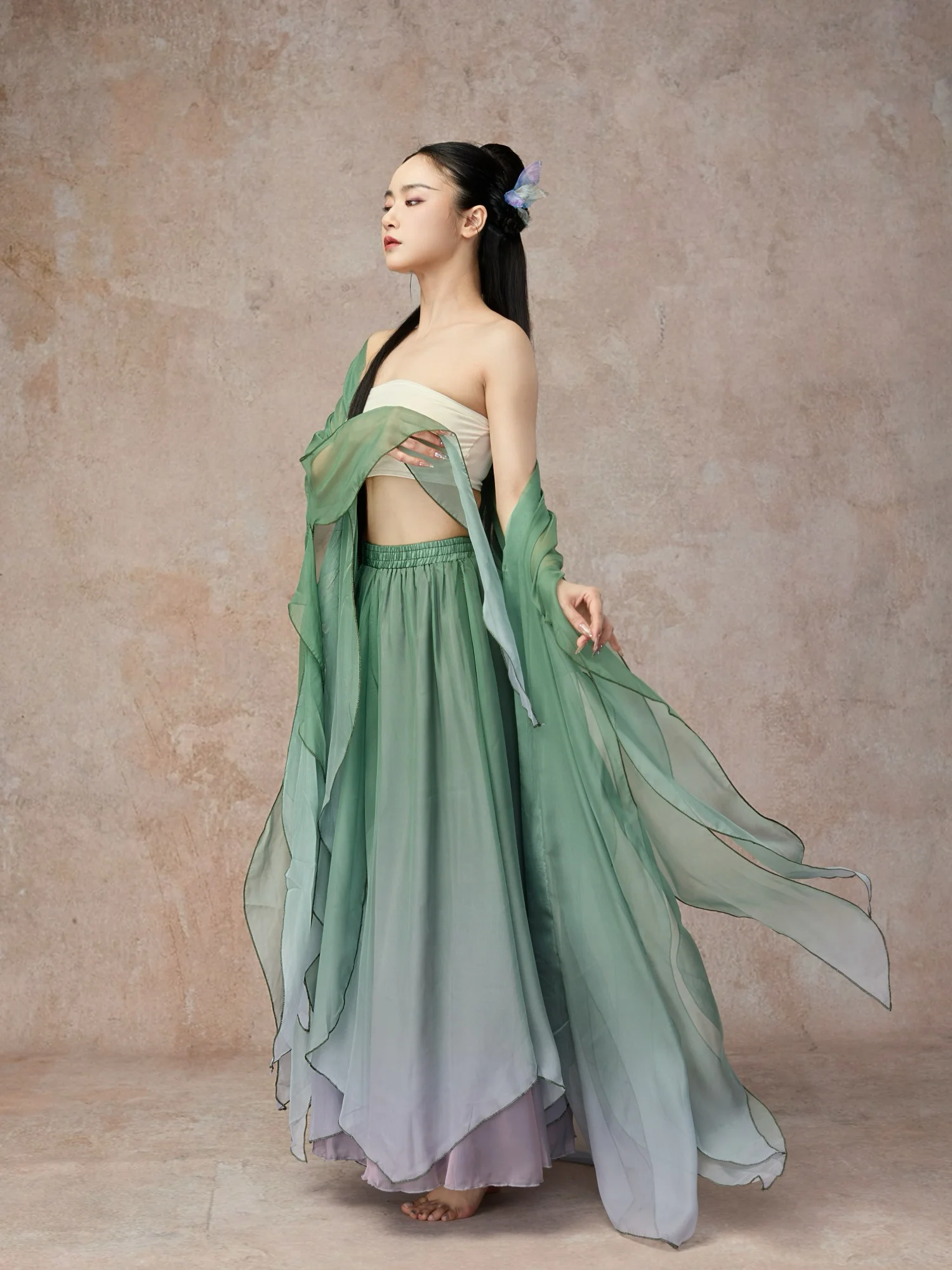 Elegant Gradient Silk Shirt with Draped Sleeves for Classical Dance Women's Traditional Costume Double Layer Slit Skirt