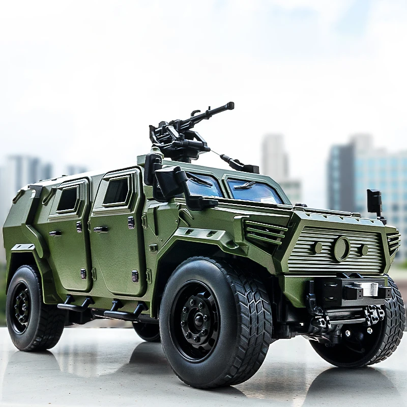 1:18 Dongfeng Warrior Military Armored Vehicles Alloy Car Model Sound and Light Children's Toy Collectibles Birthday gift