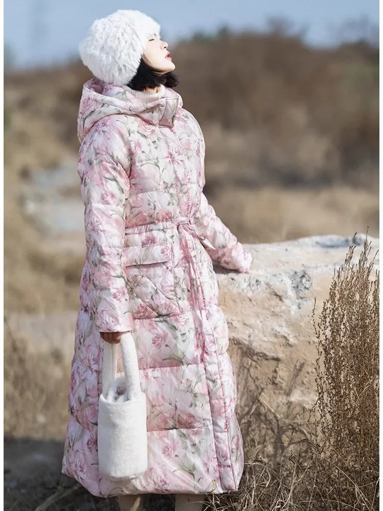 AIGYPTOS-jaquetas de pato para mulheres, casacos elegantes, estampa floral doce, capuz quente grosso, casacos brancos longos, inverno