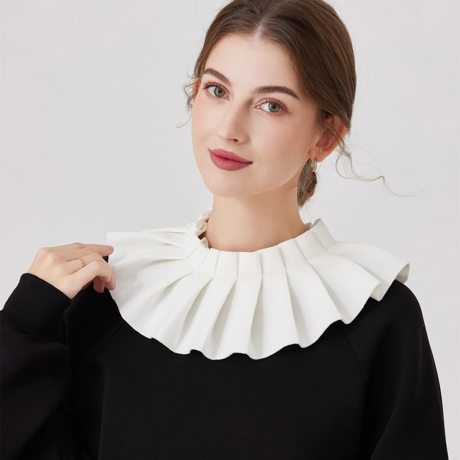 Women's Reduced Age Pleated Collar Decorative Collar Shawl White Chiffon Shirt Collar with Fake Collar Underneath Ties