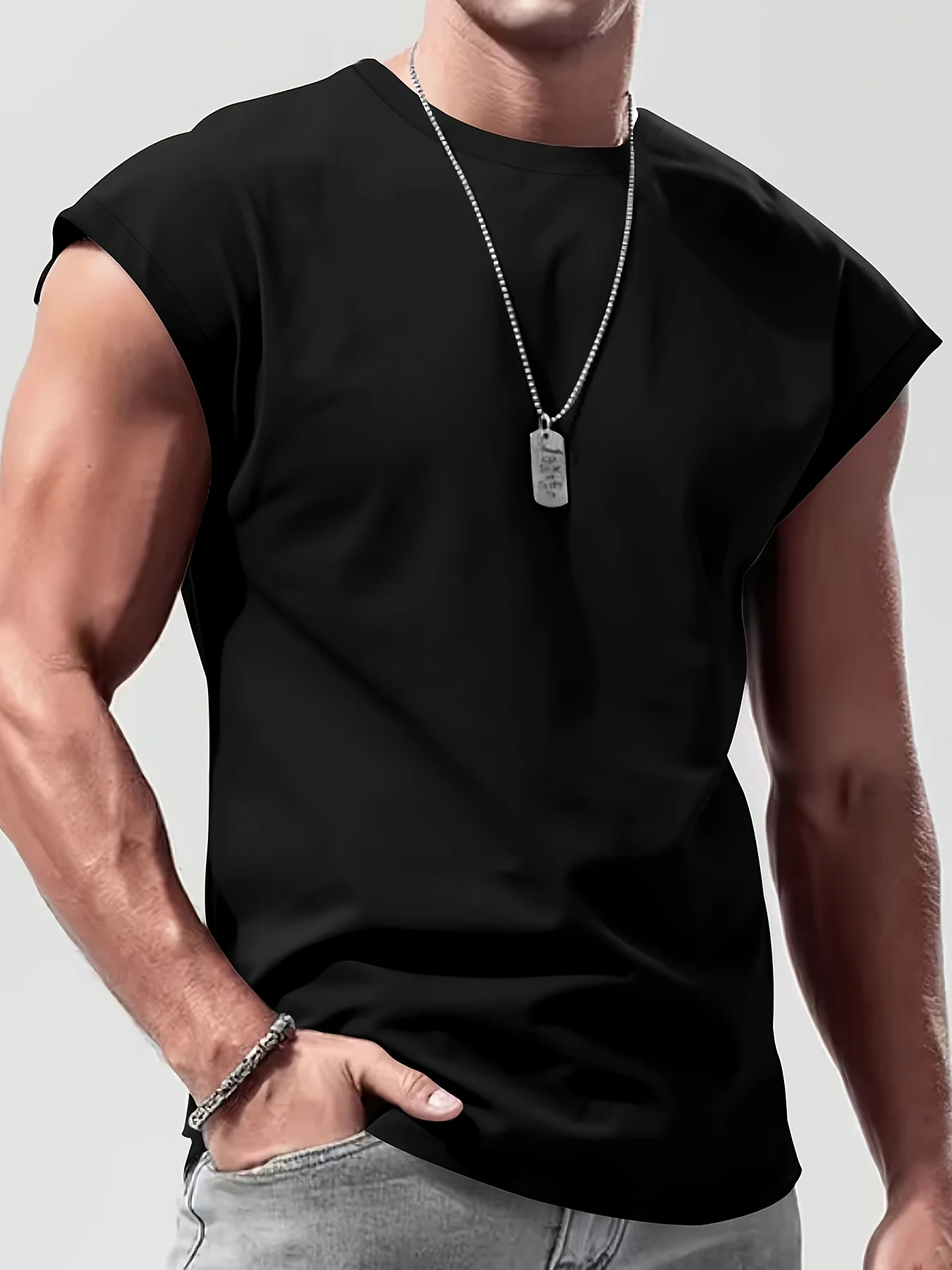 Men'S Summer Solid Color Sleeveless Tank Top Breathable Suitable for Casual Sports Versatile Style image 3