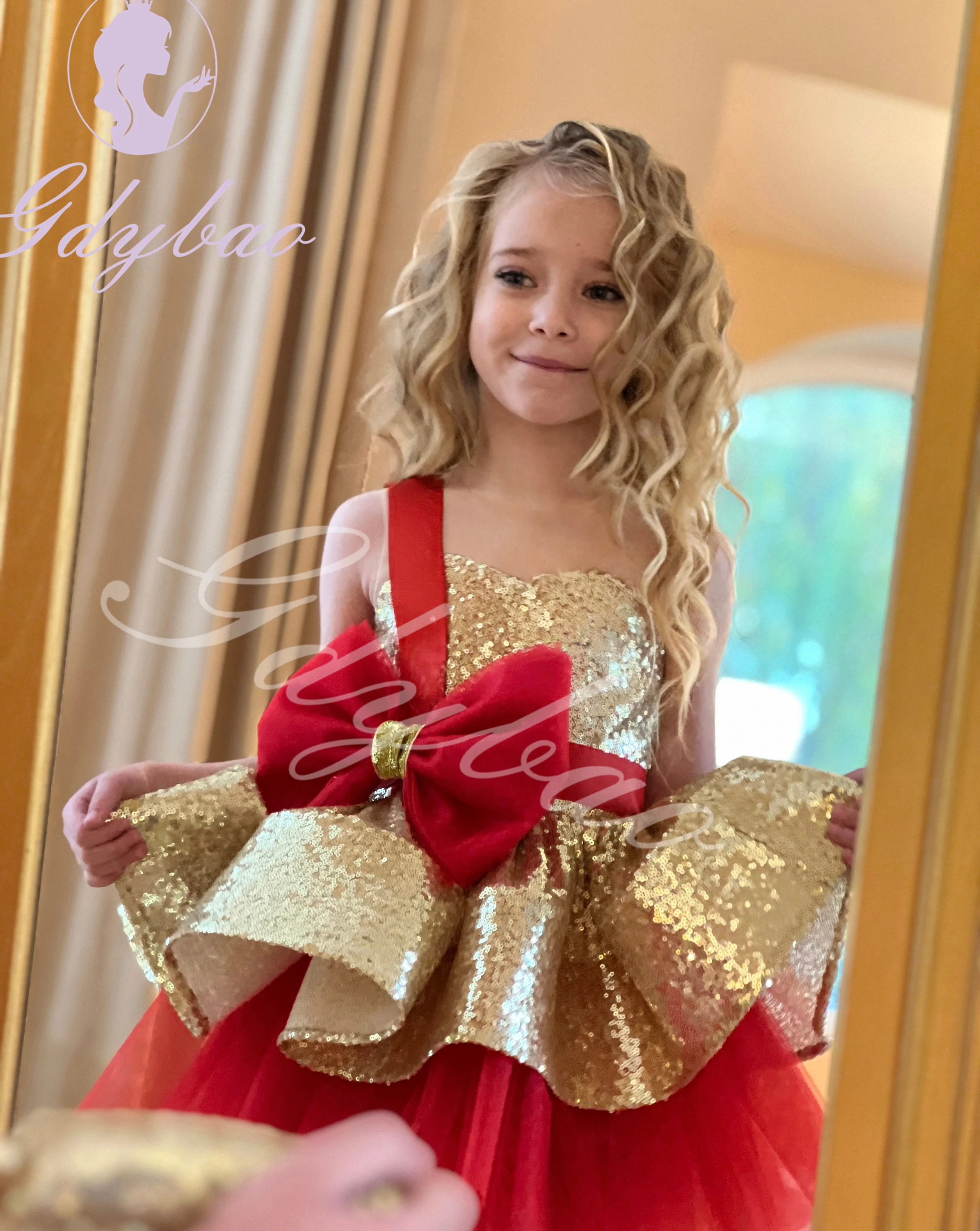 Sparkling Gold Flower Girl Dress For Wedding Tulle Puffy Knee Length With Bow Kids Birthday Party Chritmas Photoshoot Dresses