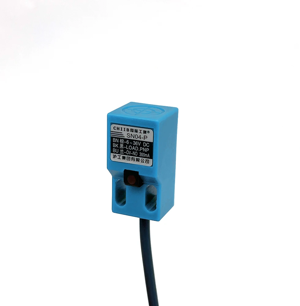 1pcs SN04 series SN04-N SN04-N2 SN04-P SN04-P2 DC NPN PNP NO NC 4mm prism shape inductive proximity sensor switch blue