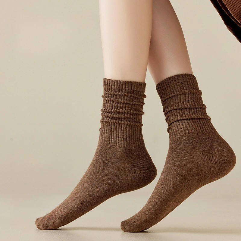 Autumn and Winter Girls Stacking Socks Deodorant Sweat Absorption Solid Color Medium Tube Women Socks Cotton Stockings Women