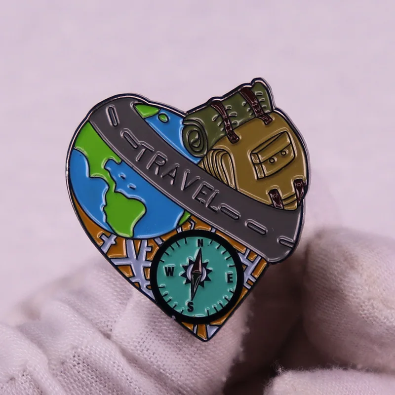 Creative Compass Globe Travel Backpack Enamel Pin Metal Heart Shaped Brooch Badge Lapel on Backpack Clothing Accessories