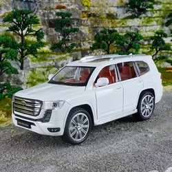 1:24 Toyota LAND CRUISER LC300 SUV Alloy Car Model Diecast Metal Toy Off-road Vehicles Car Model Simulation Childrens Gift F522