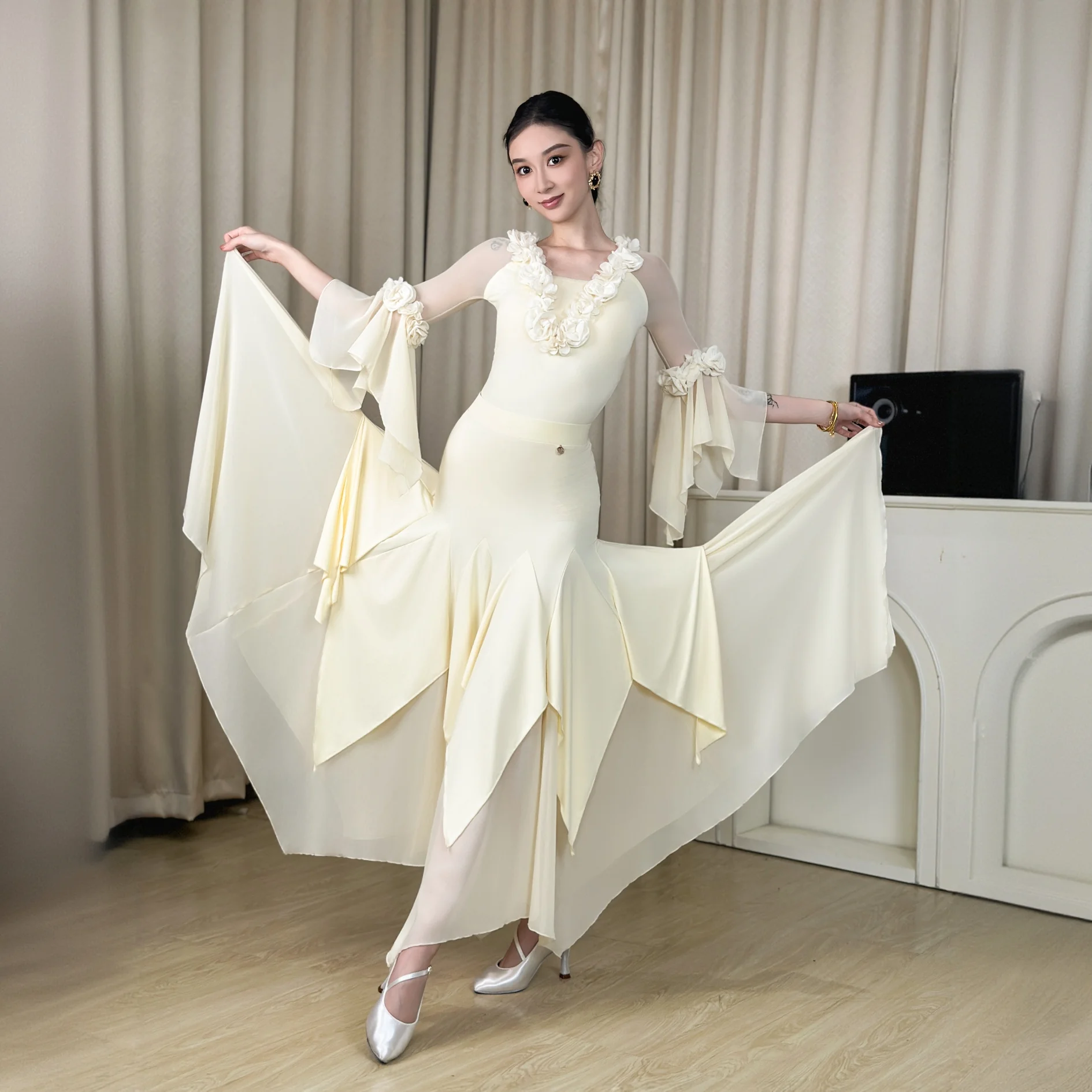 2025 jupes de danse de salon pour femmes grandes jupes pivotantes valse Chacha Samba vêtements de danse jupes de Performance de danse moderne pour adultes XH3684