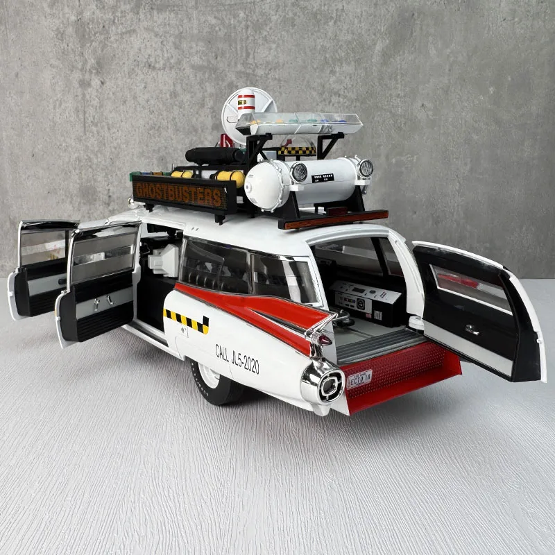 1:18 Ghostbusters Ecto-1 Diecast Car Model Replica