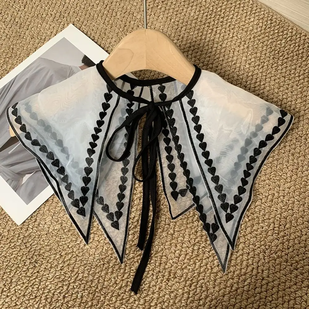 Sweet Hollow Out False Collar Knitted Round Neck Crochet Shawl Detachable Collar Mesh Scarf Accessories