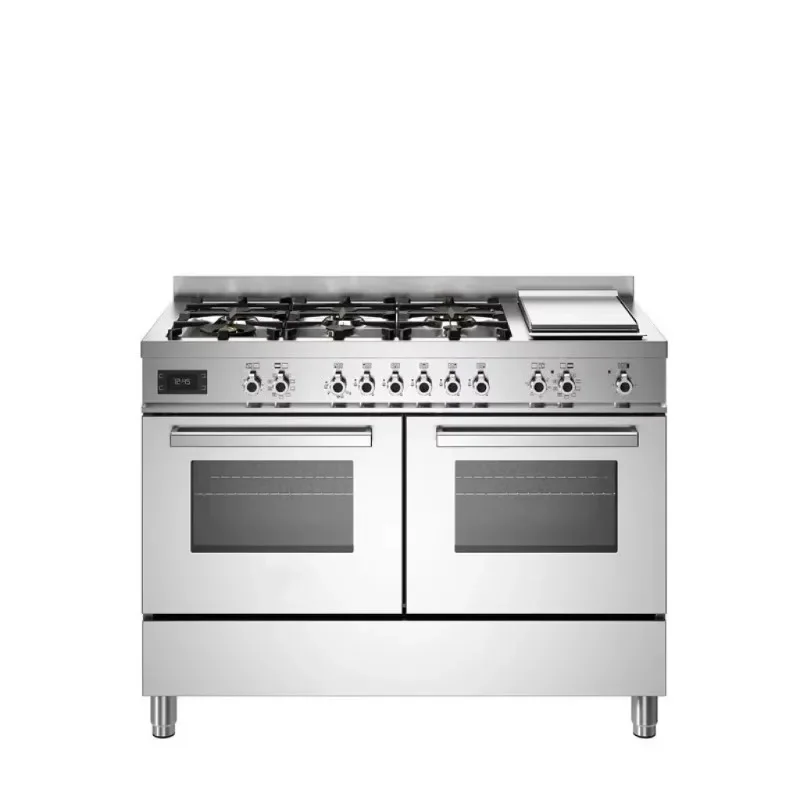 

Freestanding gas cooker with oversized oven and high BTU burner Premium