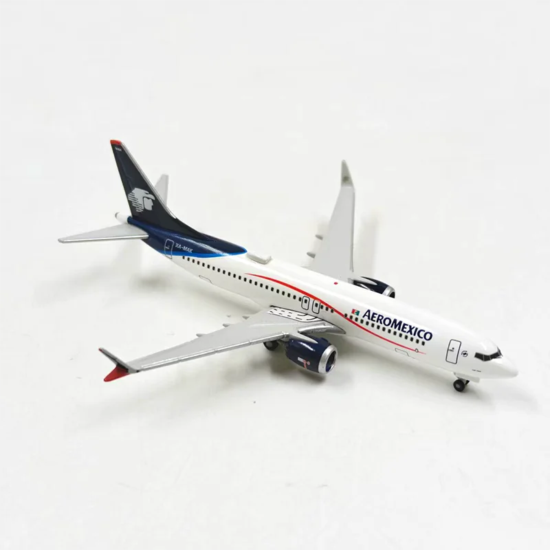 Herpa Diecast Alloy 1:500 Scale Mexico B737 MAX 8 535595 Passenger Airplane Model For Display Collections