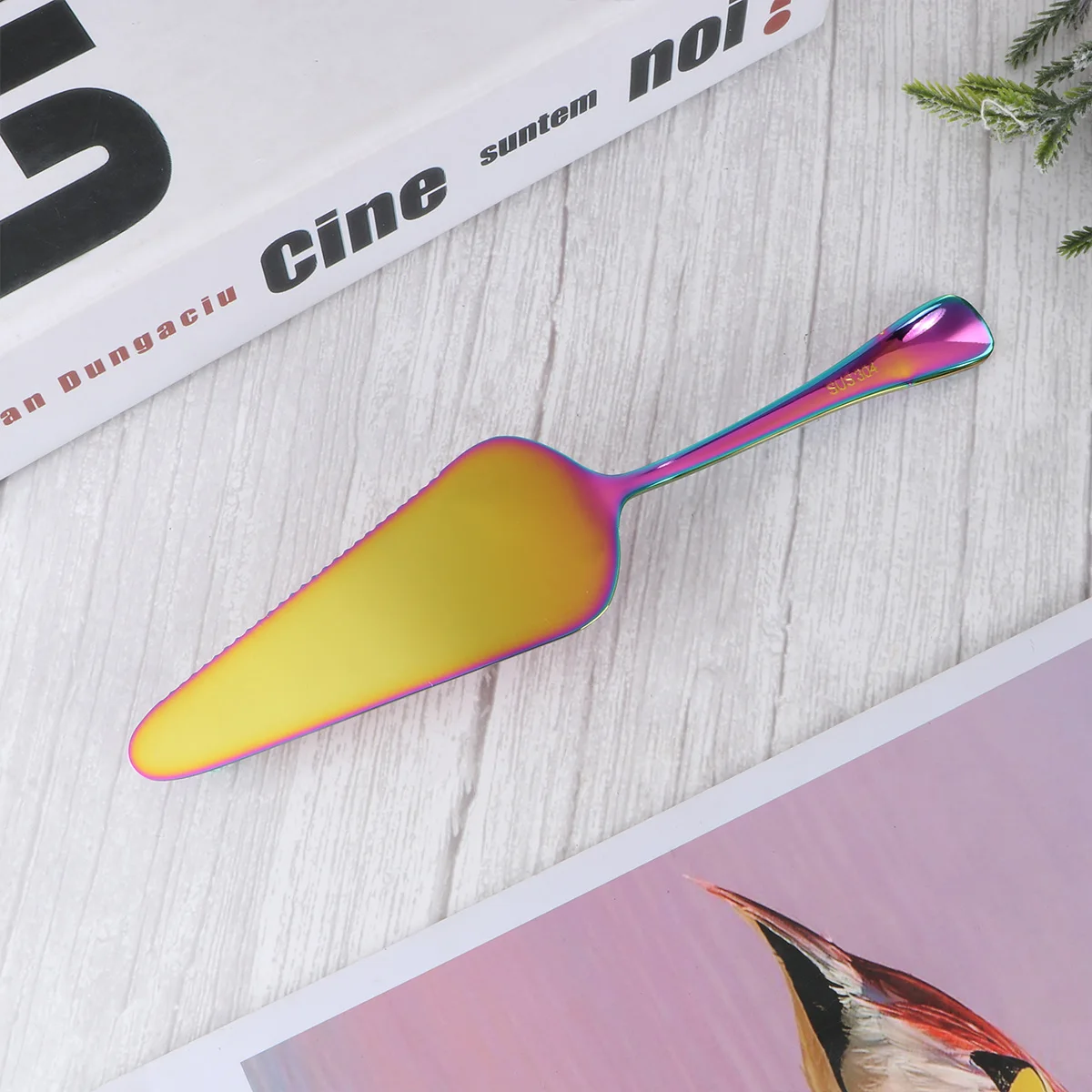 

Black Serrated Cake Shovel Stainless Steel Easy Cut Pizza Baking Shovel Kitchen Tool Long-Lasting Mirror Finish