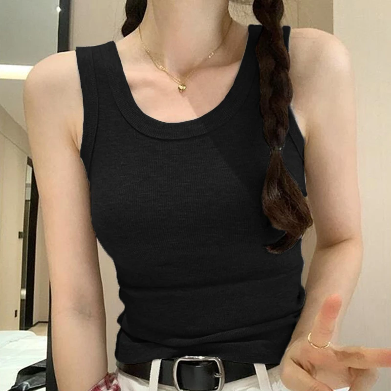 

Women's Fashion Solid Color Round Neck Sleeveless Slim Ribbed Camisole With Chest Pad