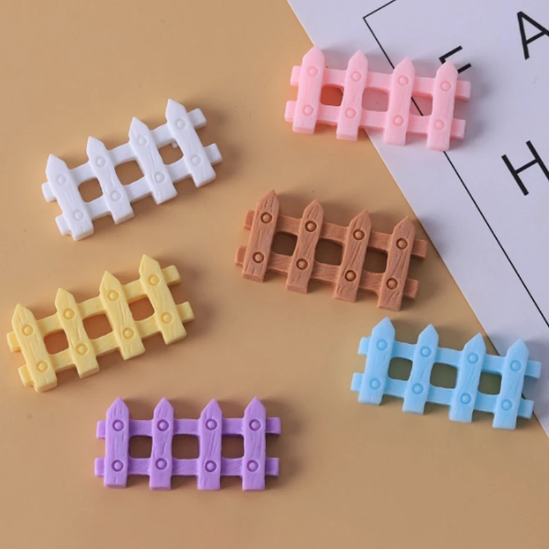 

10pcs Cartoon Miniature Resin Fence Mini Craft Accessories Materials