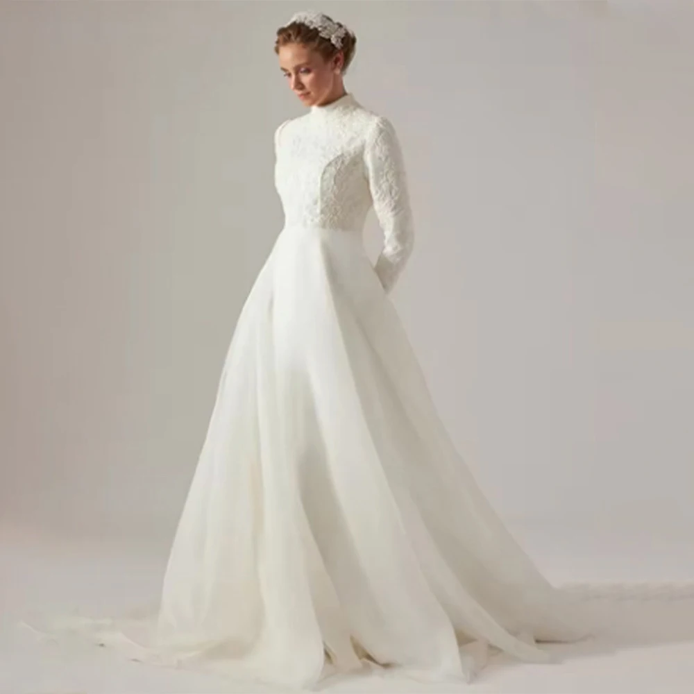 

Muslim Wedding Dresses High Neck A-line Long Sleeves Modest Brides Dress with Appliques Sweep Train Bridal Gowns Customized