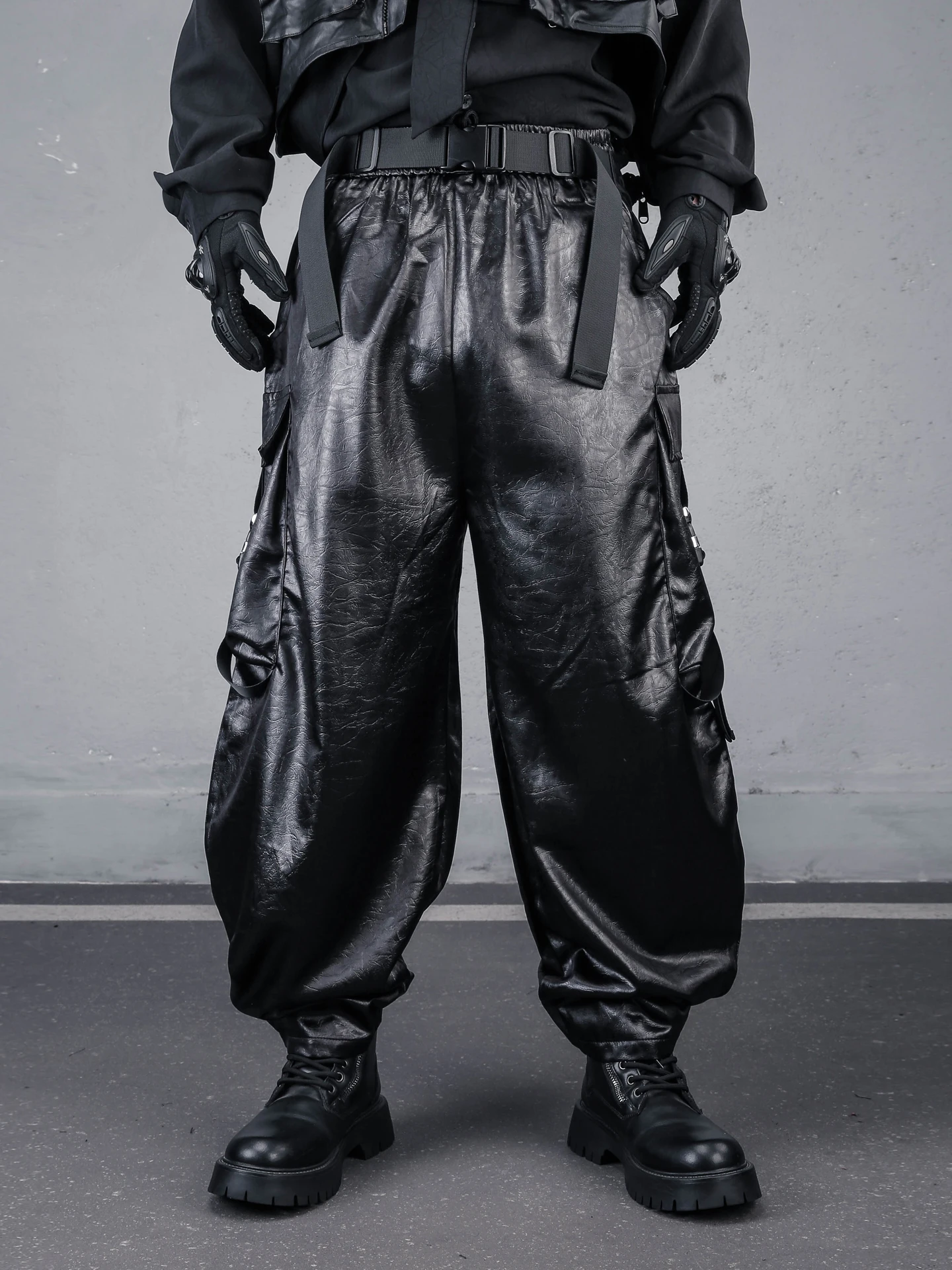 Casual PU Leather Harlan Pants Dark Patterned Loose Fit Large Size Small Footed Workwear Trousers Bright Surface Texture