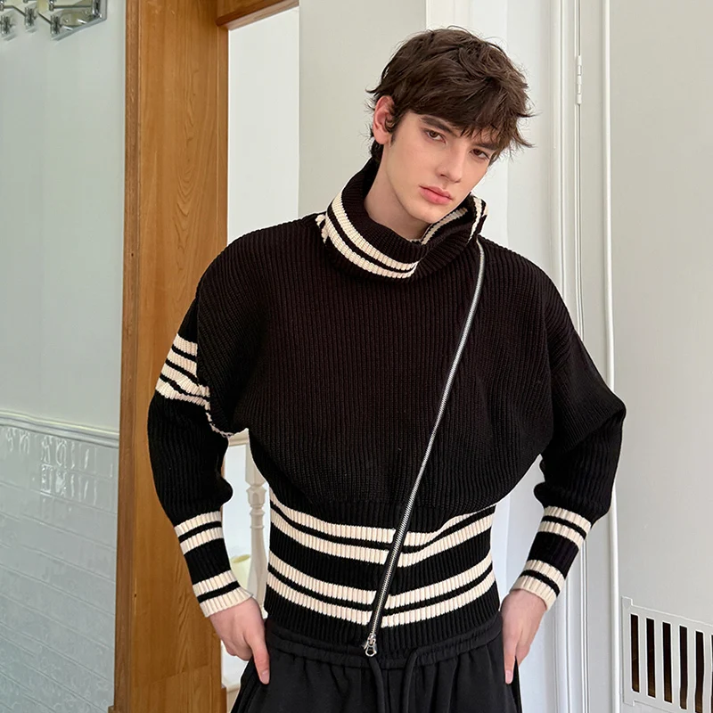 เสื้อสเวตเตอร์ถักคอตั้งทรงหลวมลายทางตัดสีสำหรับผู้ชาย LUZHEN รุ่น JY4807 คอลเลคชั่นฤดูหนาวปี 2025 พร้อมซิปเฉียงแบบปรับแต่งได้