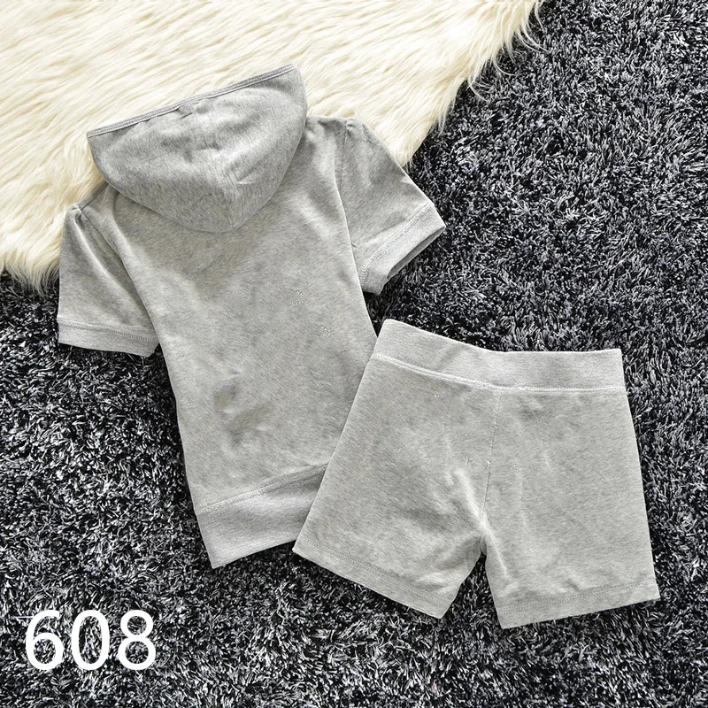 Variant: Light Grey