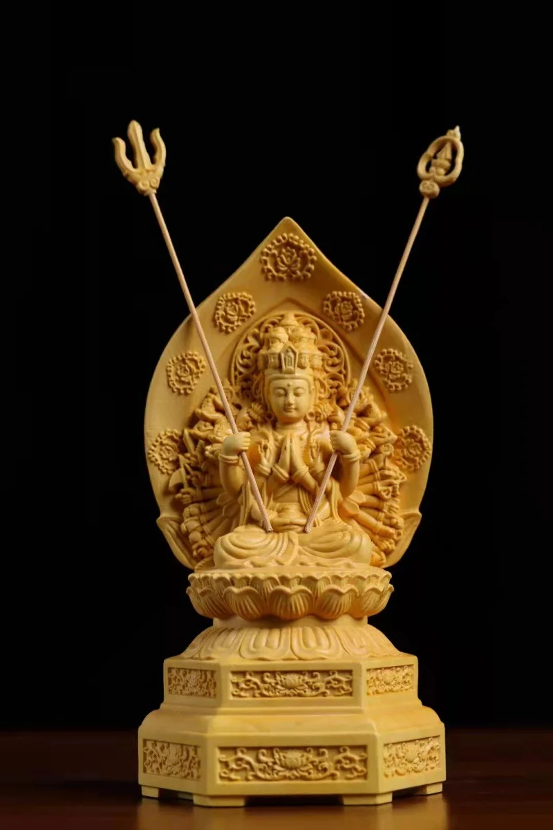 Exquisite boxwood carving Thousand Hand Guanyin Bodhisattva Buddha statue ornament home desktop decoration handicrafts