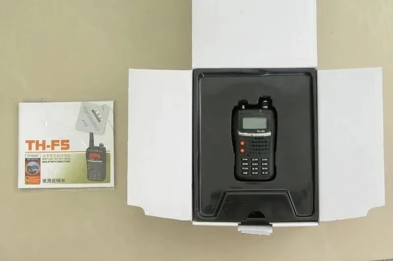 

TYT TH-F5 136-174 МГц Портативная портативная двусторонняя радиостанция со скремблером, CTCSS/DCS, функция VOX, вырывной тон 1750 Гц