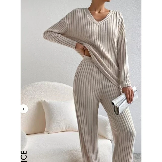 

New Knit Suit Two-Piece Set Casual Straight Leg Knitted Outfit Unisex Long Sleeve Autumn Winter Fashion Set Striped Pattern