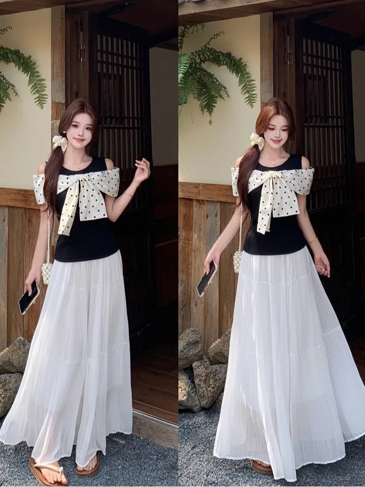 

Summer Knot Splice Shoulder Exposure Black Large Size Short Sleeve T-Shirt Top High Waist Pleated Skirt Set